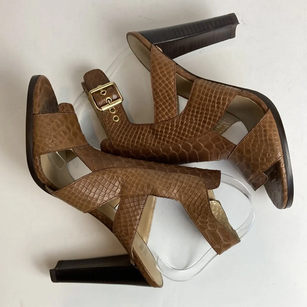 Stuart Weitzman Chunky High Heel Shoes in Toffee Camel Brown Sz 8.5 Maximalist